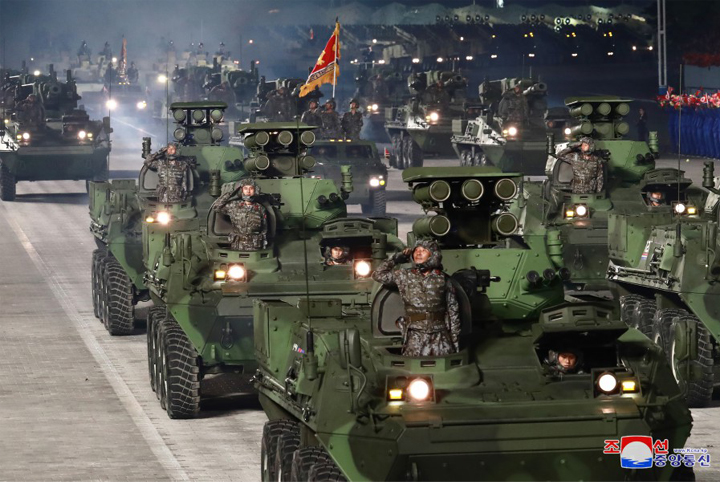 19-조선로동당창건 75돐경축 열병식